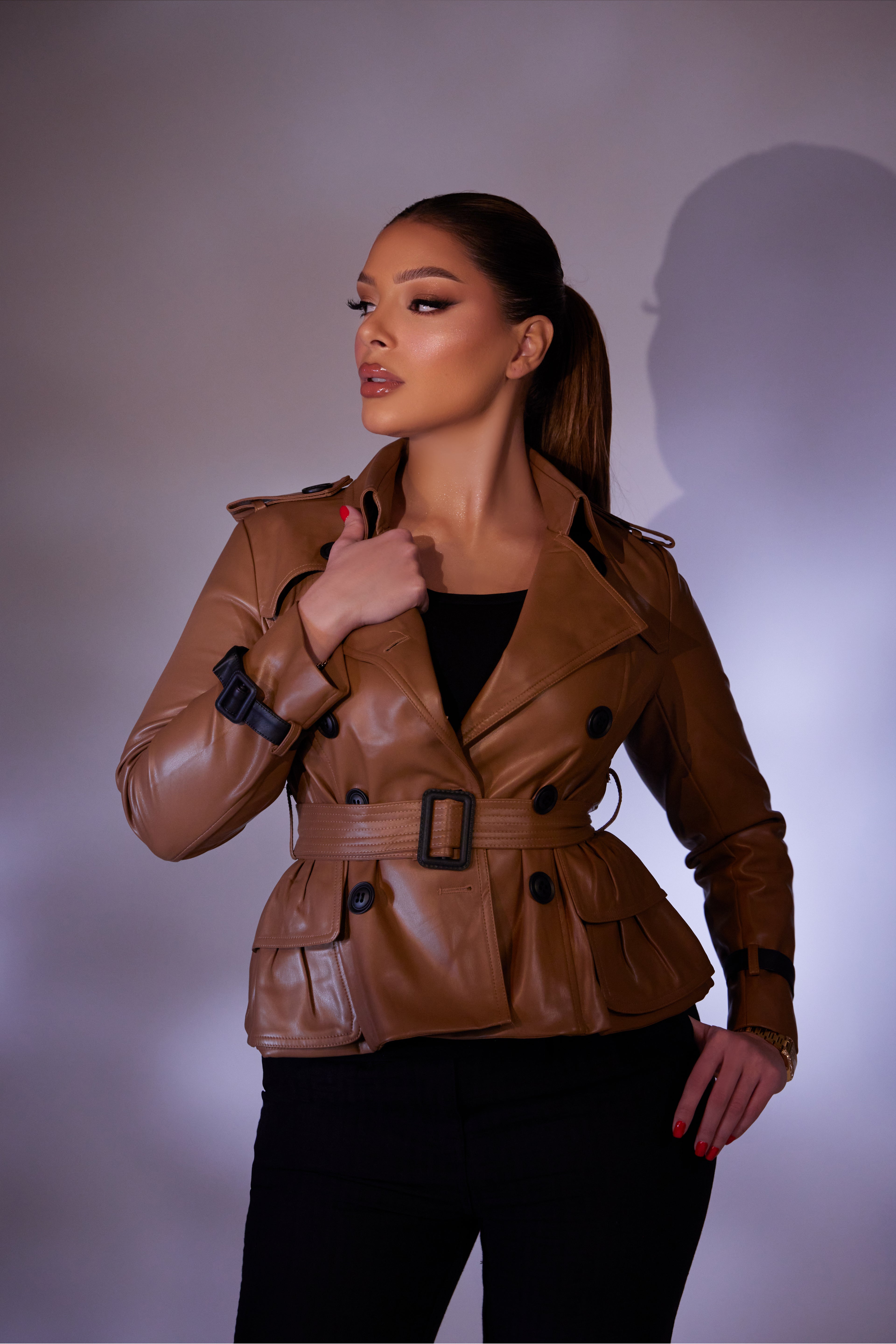 BIANKO VIKTORIA BROWN